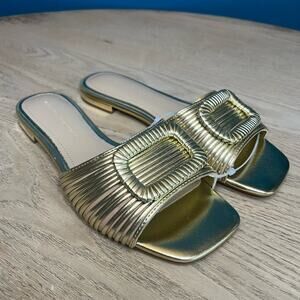 New! White House Black Market Good Strappy Slides Metallic Sandals Women’s 6.5